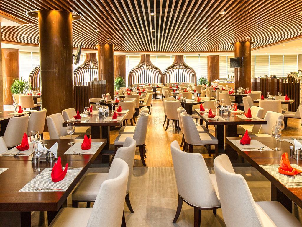 שנג'ן Wan Yue Grand Skylight Hotel מראה חיצוני תמונה